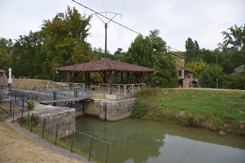 https://www.location-camping-car-auray-morbihan-bretagne.com/wp-content/uploads/wppa/3144.jpg?ver=2