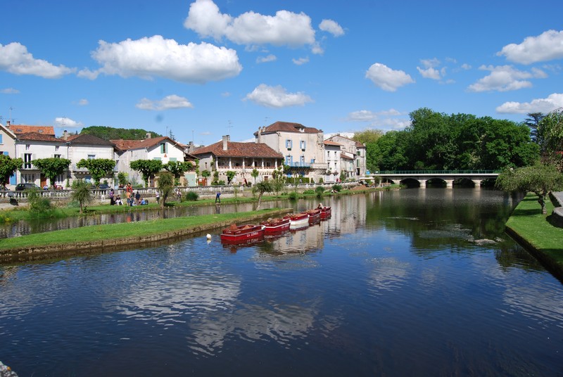 https://www.location-camping-car-auray-morbihan-bretagne.com/wp-content/uploads/wppa/4028.jpg?ver=2
